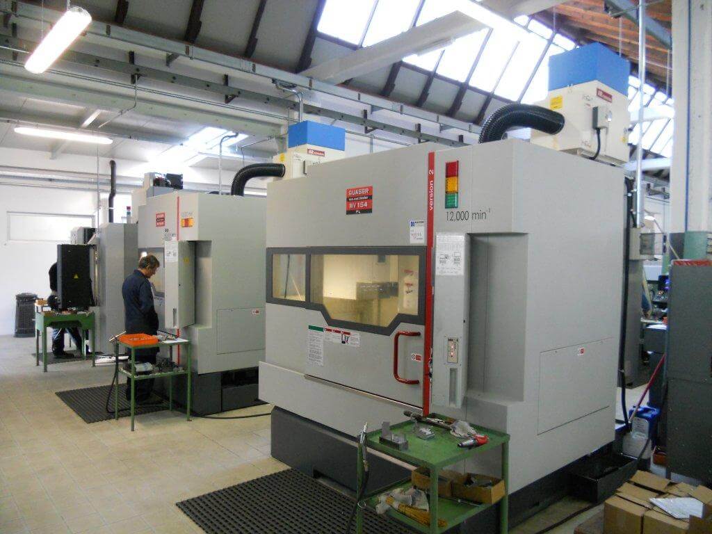 AR FILTRAZIONI | QUASER CNC | Filtrazione nebbie oleose aspirazione fumi da centri di lavoro cnc