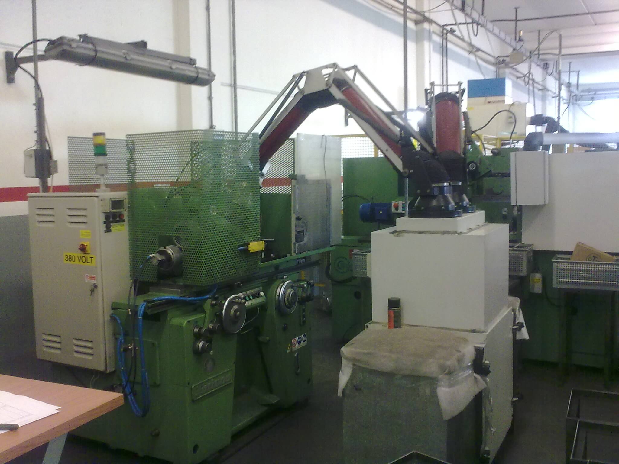 AR FILTRAZIONI | Filtrazione nebbie oleose e filtri per lavorazioni sbavatura e soffiaggio pezzi